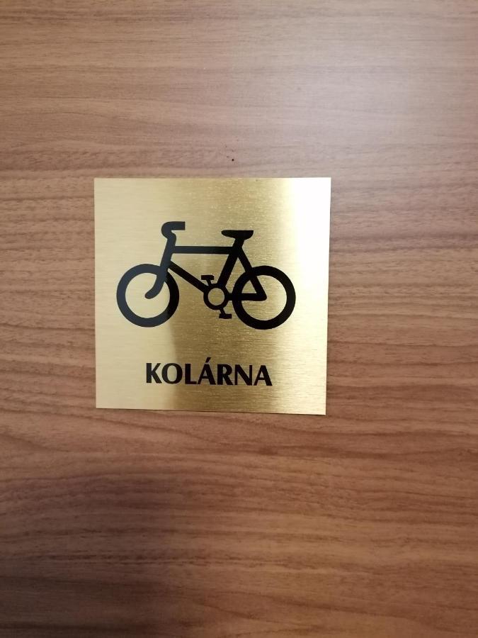 Apartmany Na Namesti Boží Dar 外观 照片